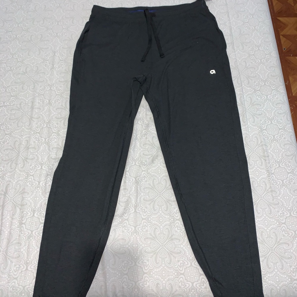 Gap joggers